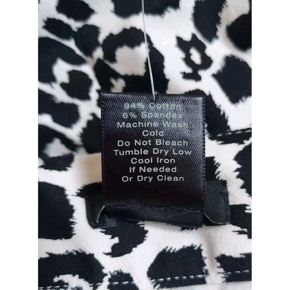 NWT Plus Ladies Ann Taylor Black & White Leopard Print Straight Skirt Size 18 - Picture 5 of 8